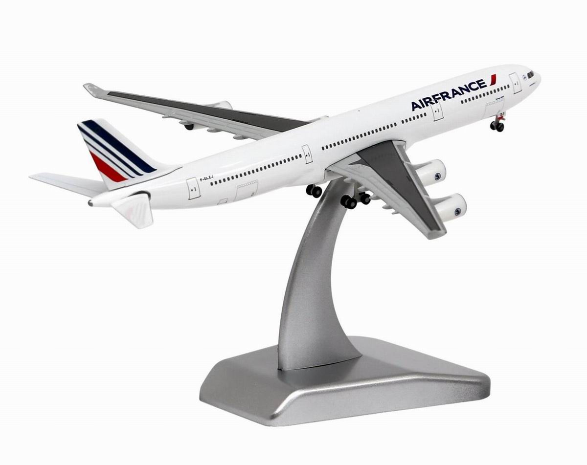 Maquette métal Airbus A340-300 Air France 1/500