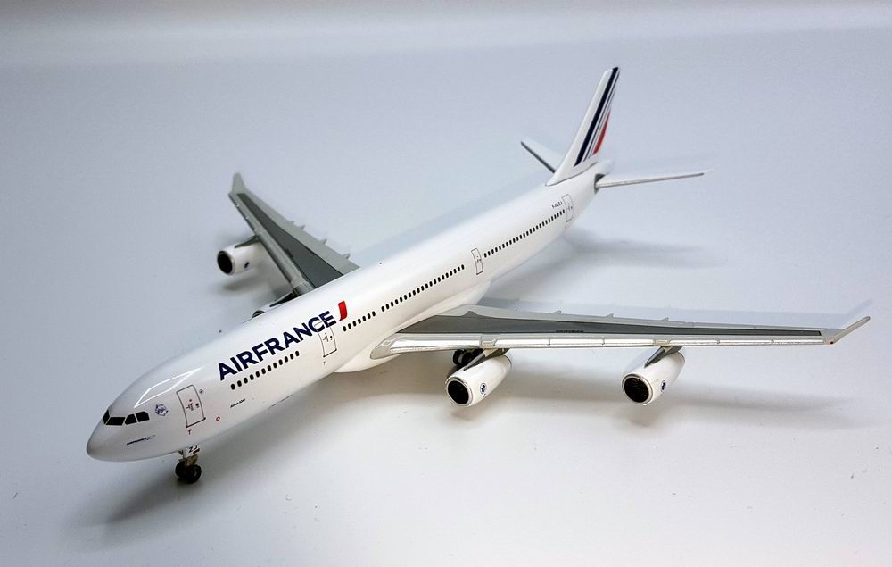 Maquete avion métal AIRBUS A340-300 AIR FRANCE 1/400