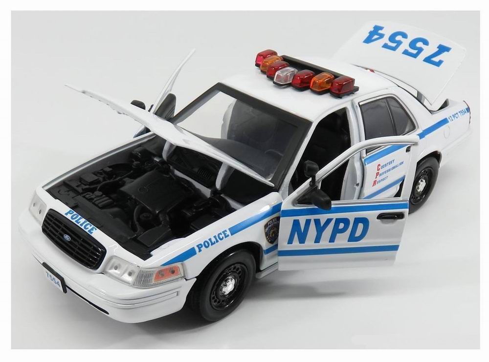 Voiture FORD CROWN VICTORIA 2001 NYPD NEW YORK POLICE DEPARTMENT BLUE BLOODS NYPD NEW YORK POLICE DEPARTMENT 1/18