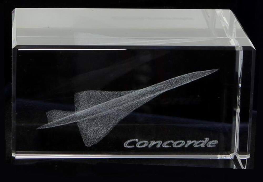 Bloc en Verre avec Gravure Laser du CONCORDE presse papier avion concorde