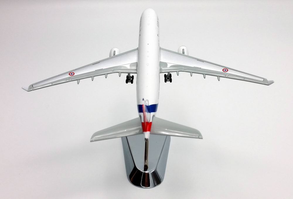 maquette AIRBUS A330-200 Sarkosy Présidentielle République Française FRANCE  1/400