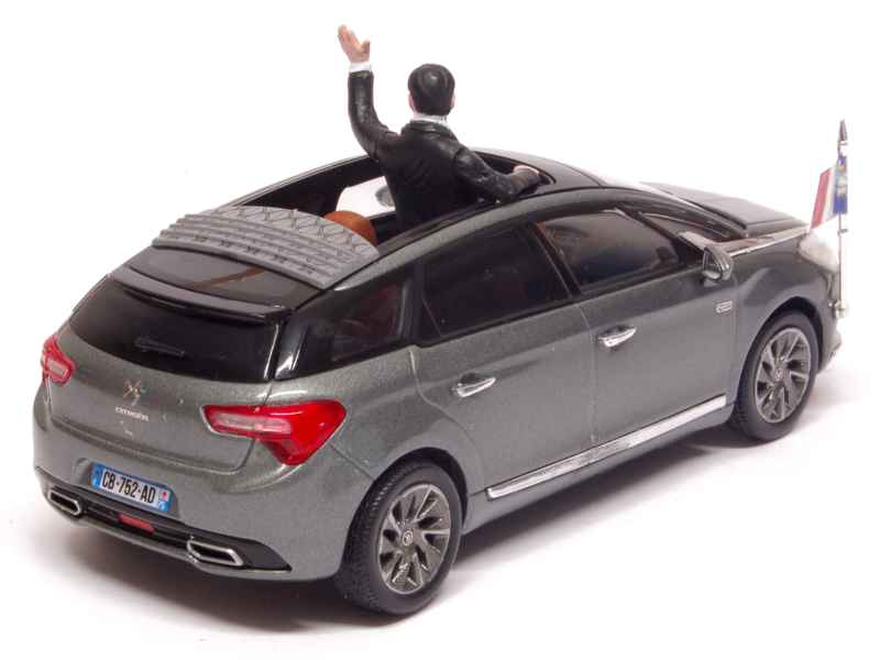 Voiture CITROEN DS5 Présidentielle République Française 2012 Avec Figurine du Président François Hollande NOREV 1/43