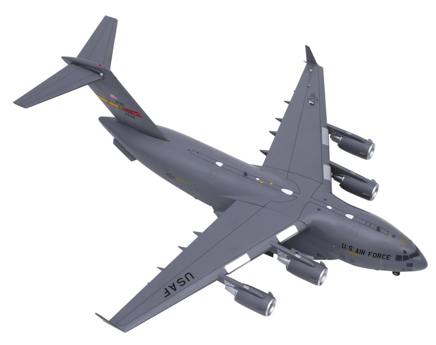 Maquette McDonnell-Douglas C-17 Globemaster III USAF March AFB 1/200