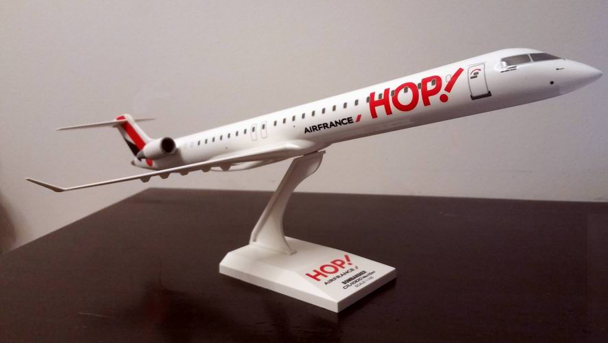 Maquette AIR FRANCE CRJ-1000 HOP! Air France 1/100