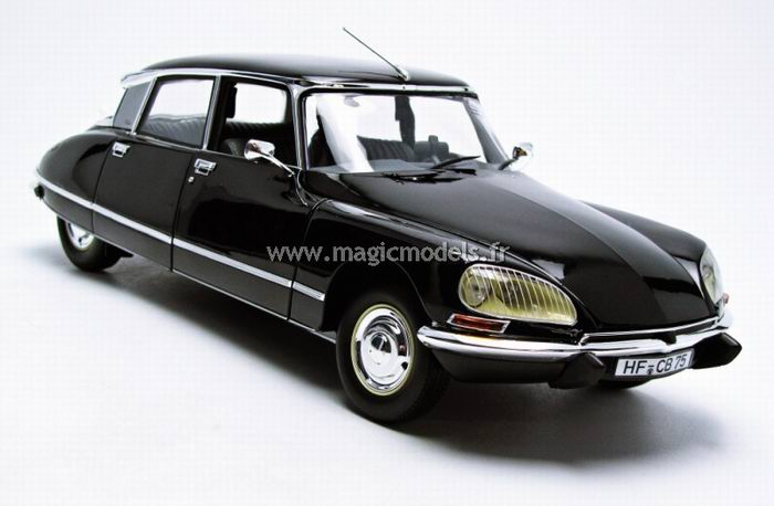 CITROEN DS 23 Pallas de 1972 1/18 Noire NOREV