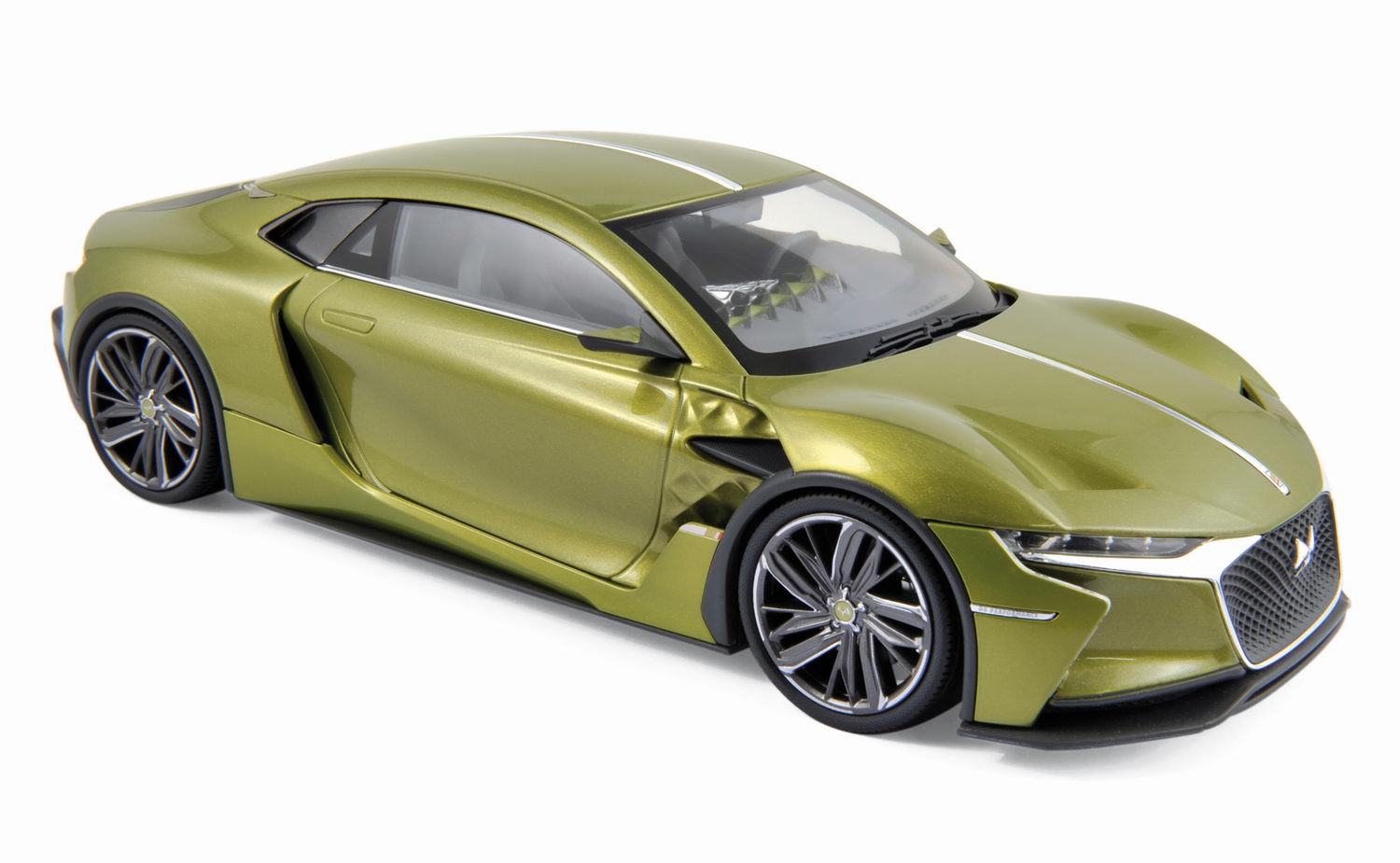 Voiture miniature Citroen DS E-Tense
Salon de Genève 2016 NOREV  1/18
