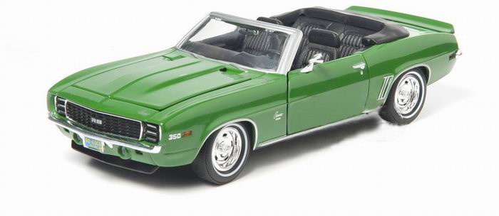 Véhicule CHEVROLET Camaro RS Décapotable 1969 Ma Sorcière Bien-Aimée (Bewitched)  1/24