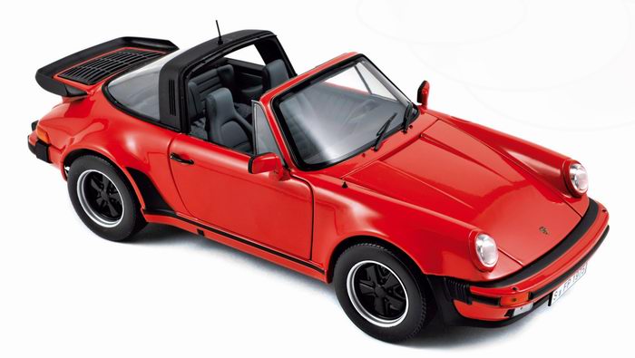 PORSCHE 911 3.3 Turbo Targa 1987 NOREV 1/18ème