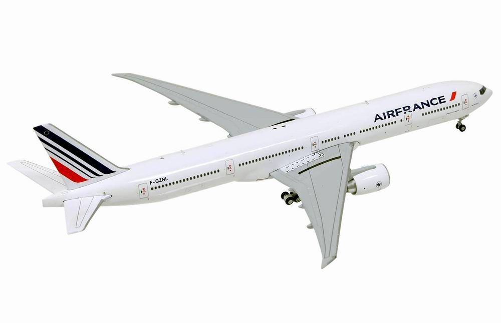 Maquette BOEING 777-300ER AIR FRANCE 1/400