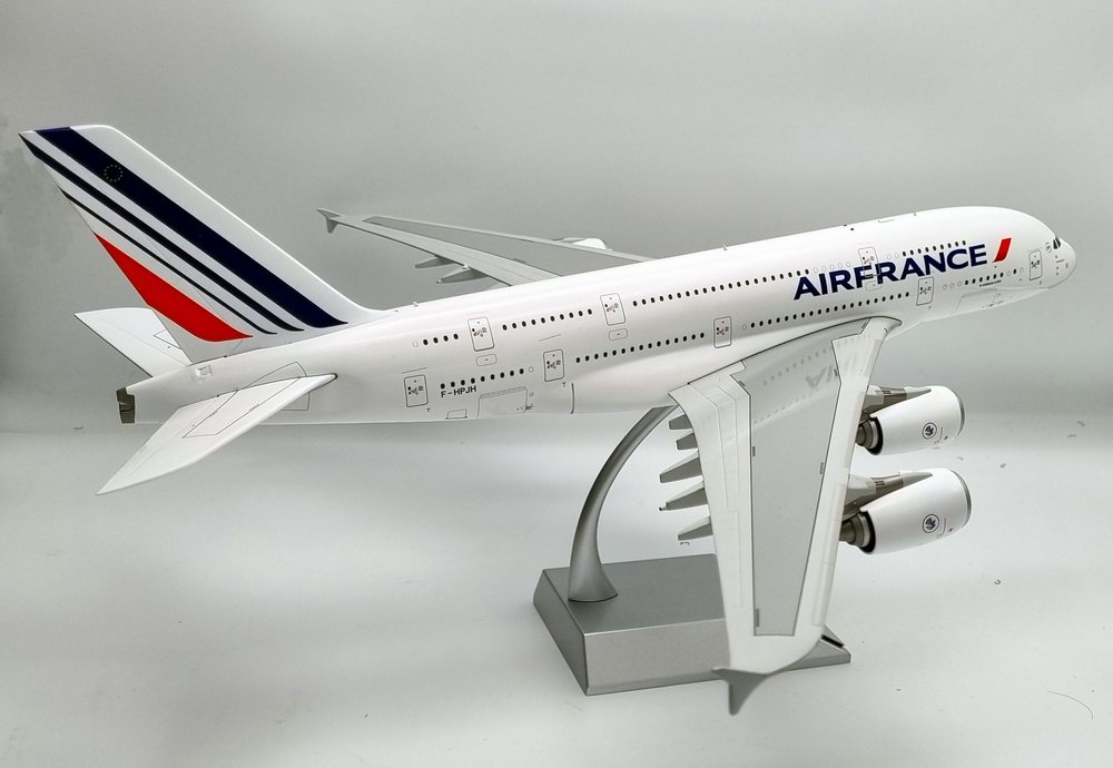 Achetez votre maquette avion heller airbus a380-800 air france sur Hobby  Maquettes Vente en ligne maquettisme