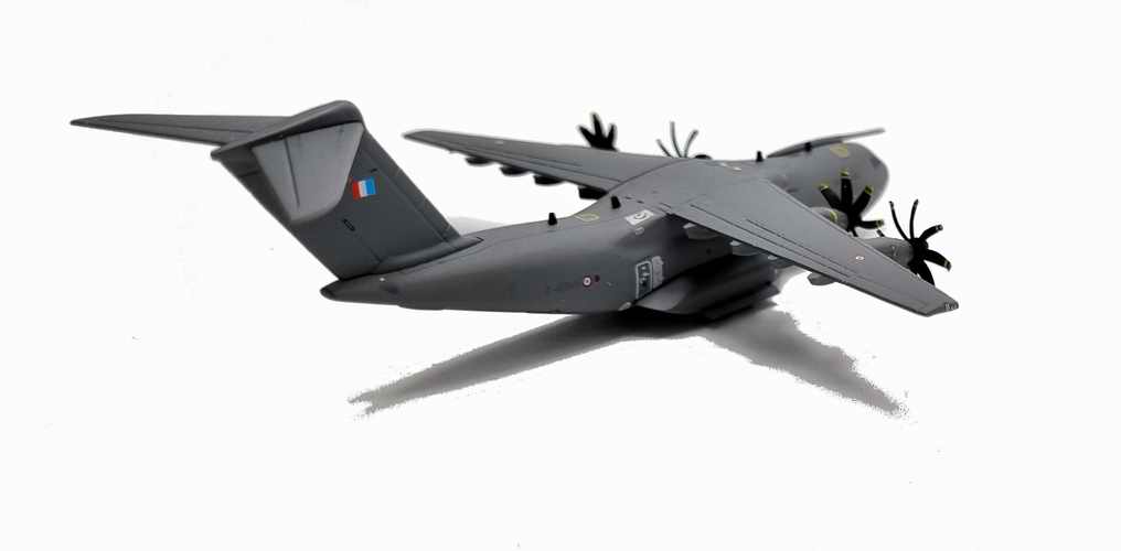 Maquette AIRBUSA400M ARMEE DE L'AIR 1/400