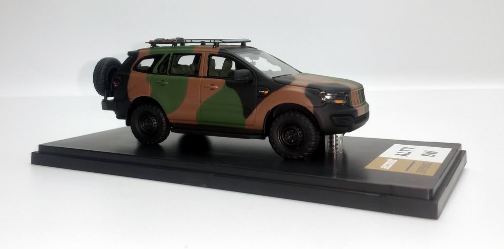 Voiture militaire Armée de Terre Française SUV ACMAT ALTV SW