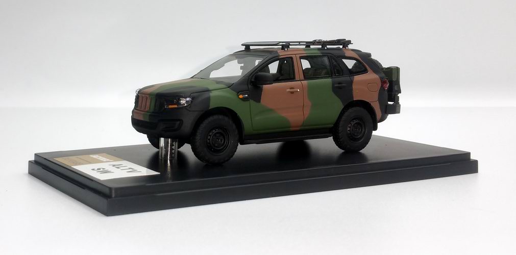 Voiture Armée de Terre Française SUV ACMAT ALTV SW 1/48