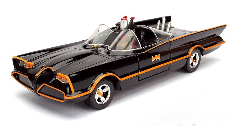 Voiture miniature Batmobile figurines Batman et Robin 1/24