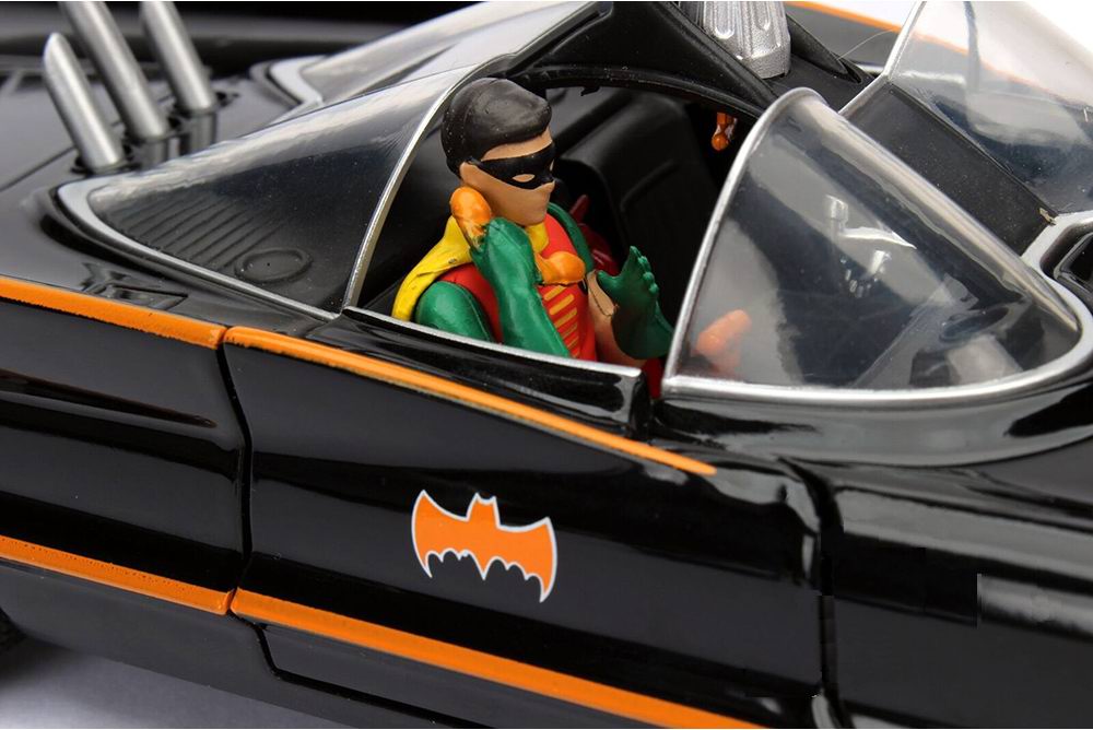 Voiture miniature Batmobile figurines Batman et Robin 1/24