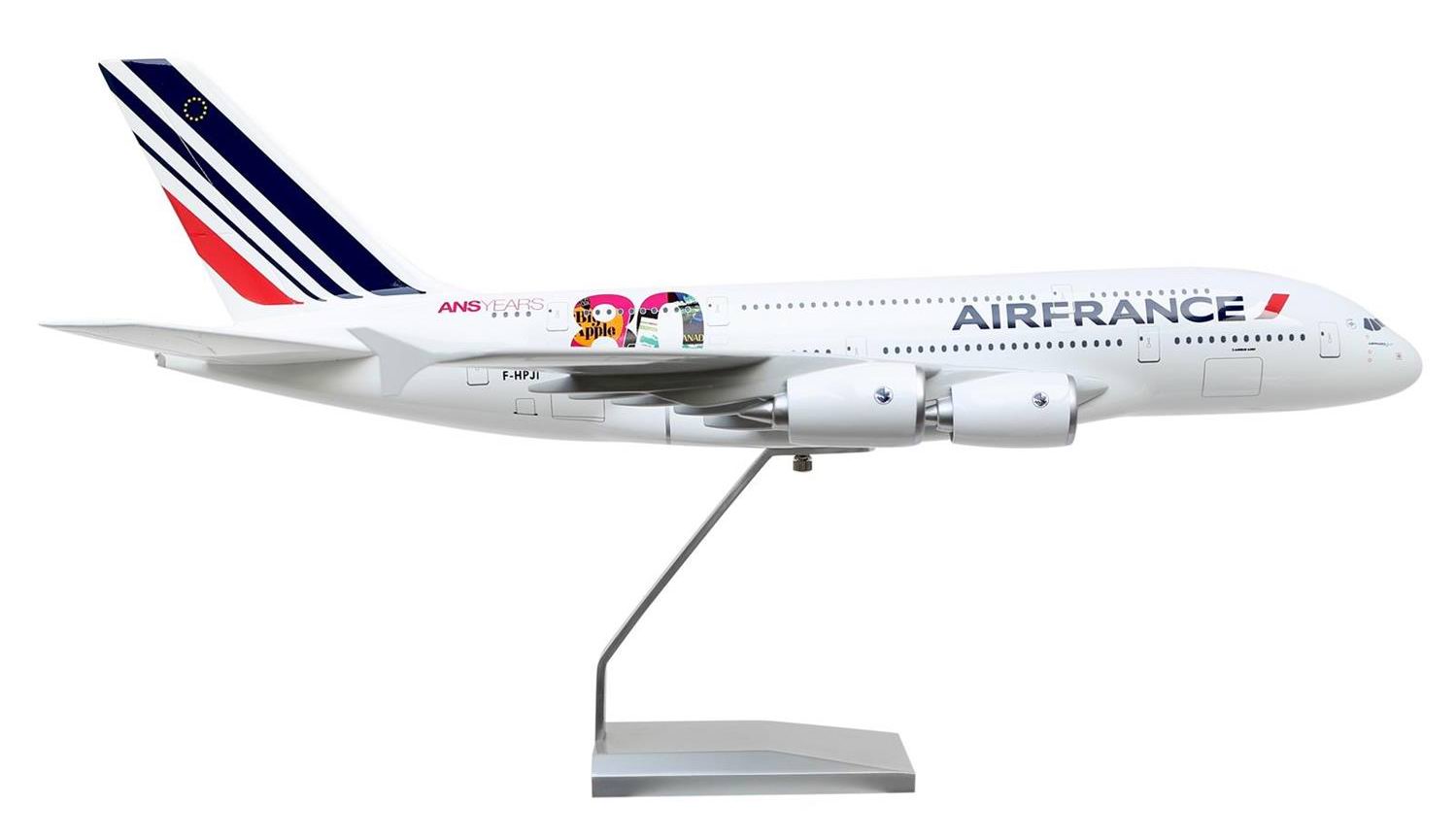 AIRBUS A380-800 AIR FRANCE Nouvelles Couleurs 1/100
