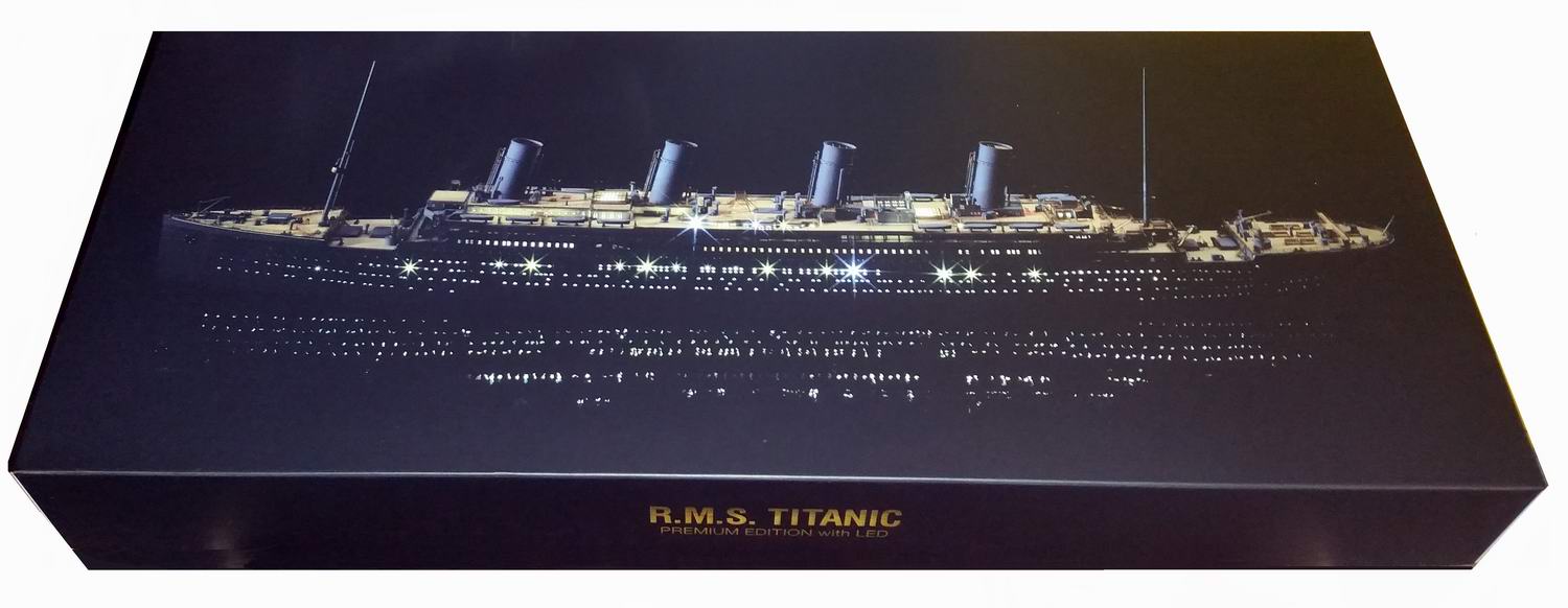Maquette Transatlantique RMS TITANIC 1:400 Kit LED