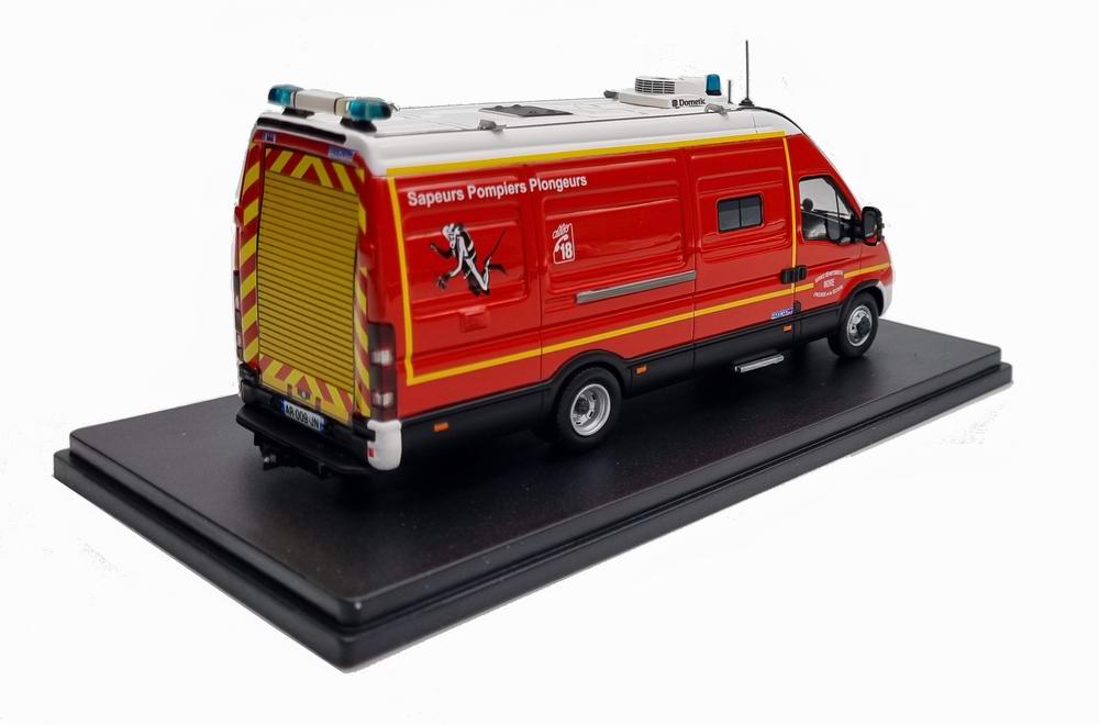 Miniature IVECO DAILY Sapeurs Pompiers DOUBLE CABINE VPL Véhicule Plongeur SDIS 36 1/43 Alerte