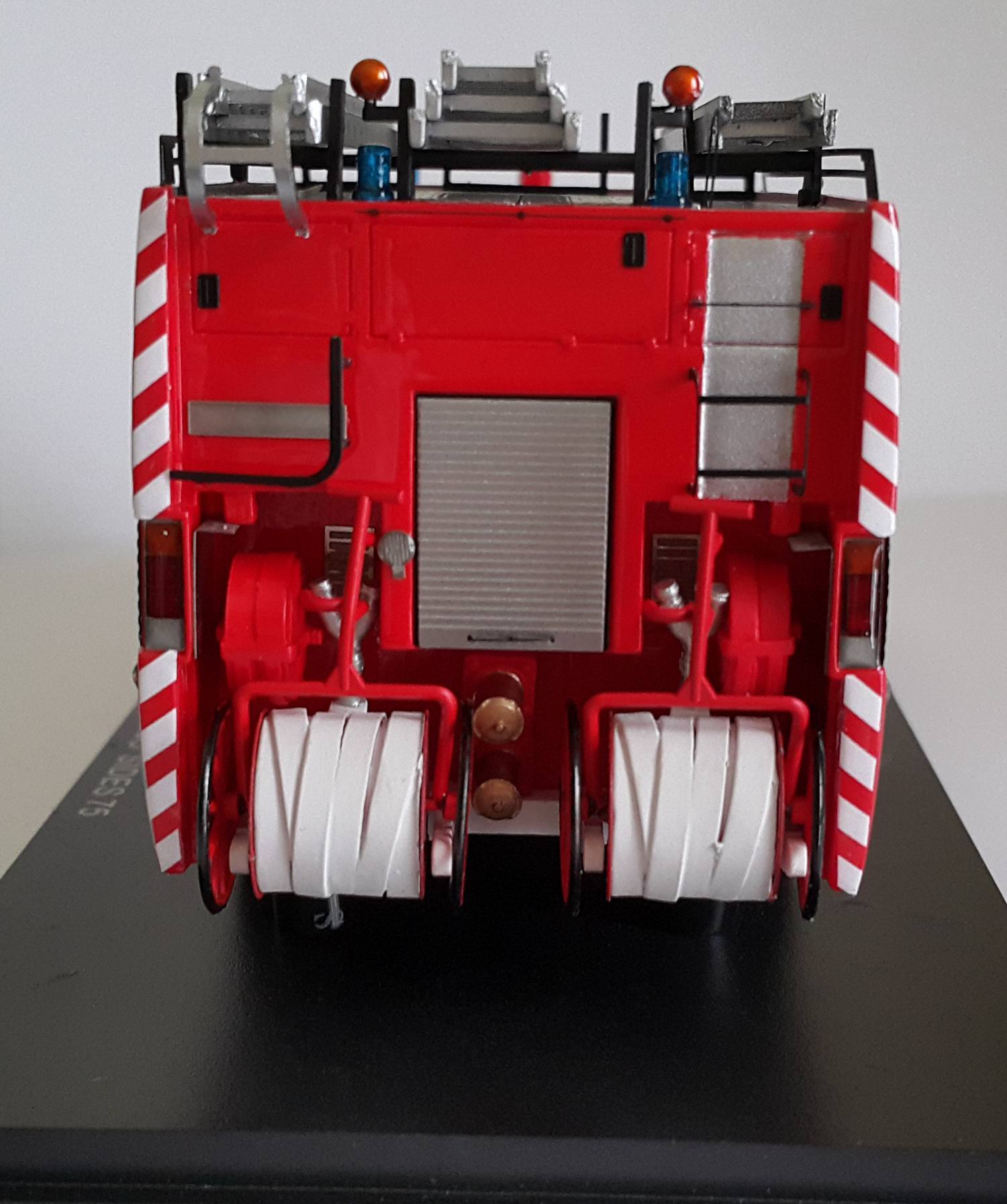 IVECO Camion de Sapeurs Pompiers de Paris Eurocargo 1/43 ALERTE