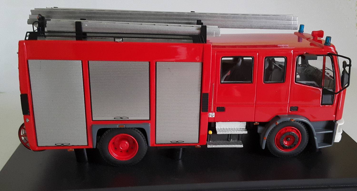 IVECO Camion de Sapeurs Pompiers de Paris Eurocargo 1/43 ALERTE