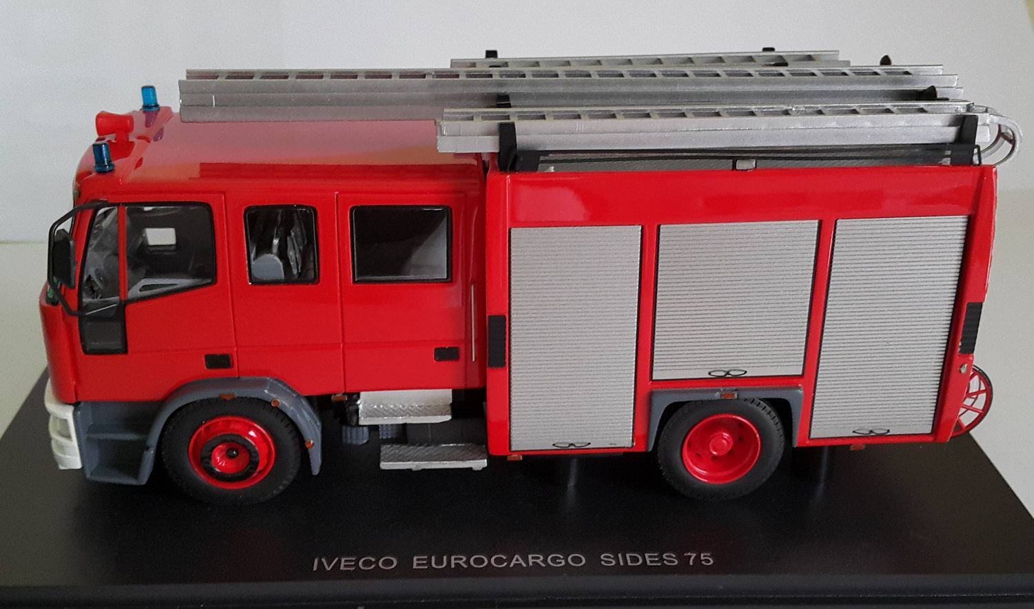 IVECO Camion de Sapeurs Pompiers de Paris Eurocargo 1/43 ALERTE