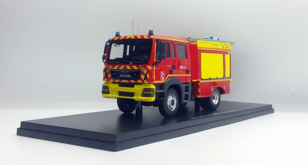 Camion de Sapeurs Pompiers MAN TGM 13.290 GALLIN CCRM Camion citerne rural moyen 1/43 Alerte