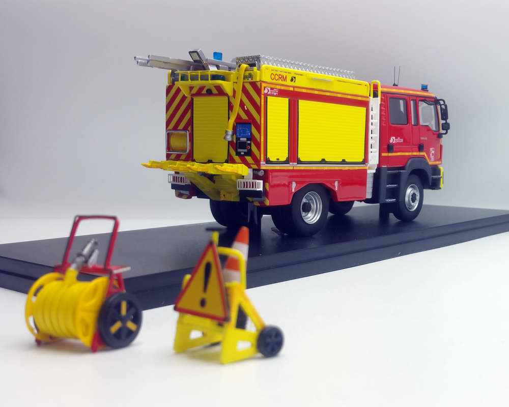 Camion de Sapeurs Pompiers MAN TGM 13.290 GALLIN CCRM Camion citerne rural moyen 1/43 Alerte