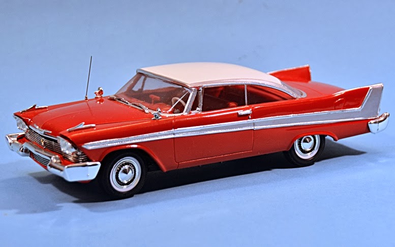 Maquette kit Voiture CHRISTINE Plymouth Fury Belvédère 1958 1/24