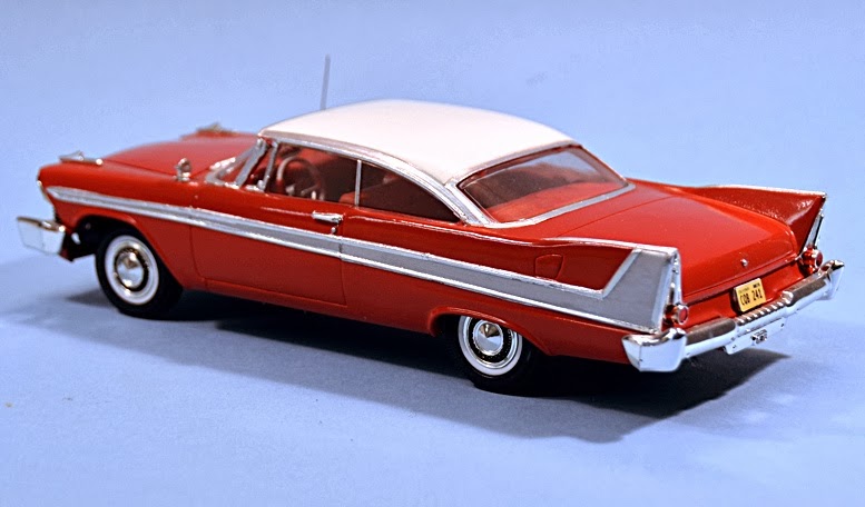 Maquette kit Voiture CHRISTINE Plymouth Fury Belvédère 1958 1/24