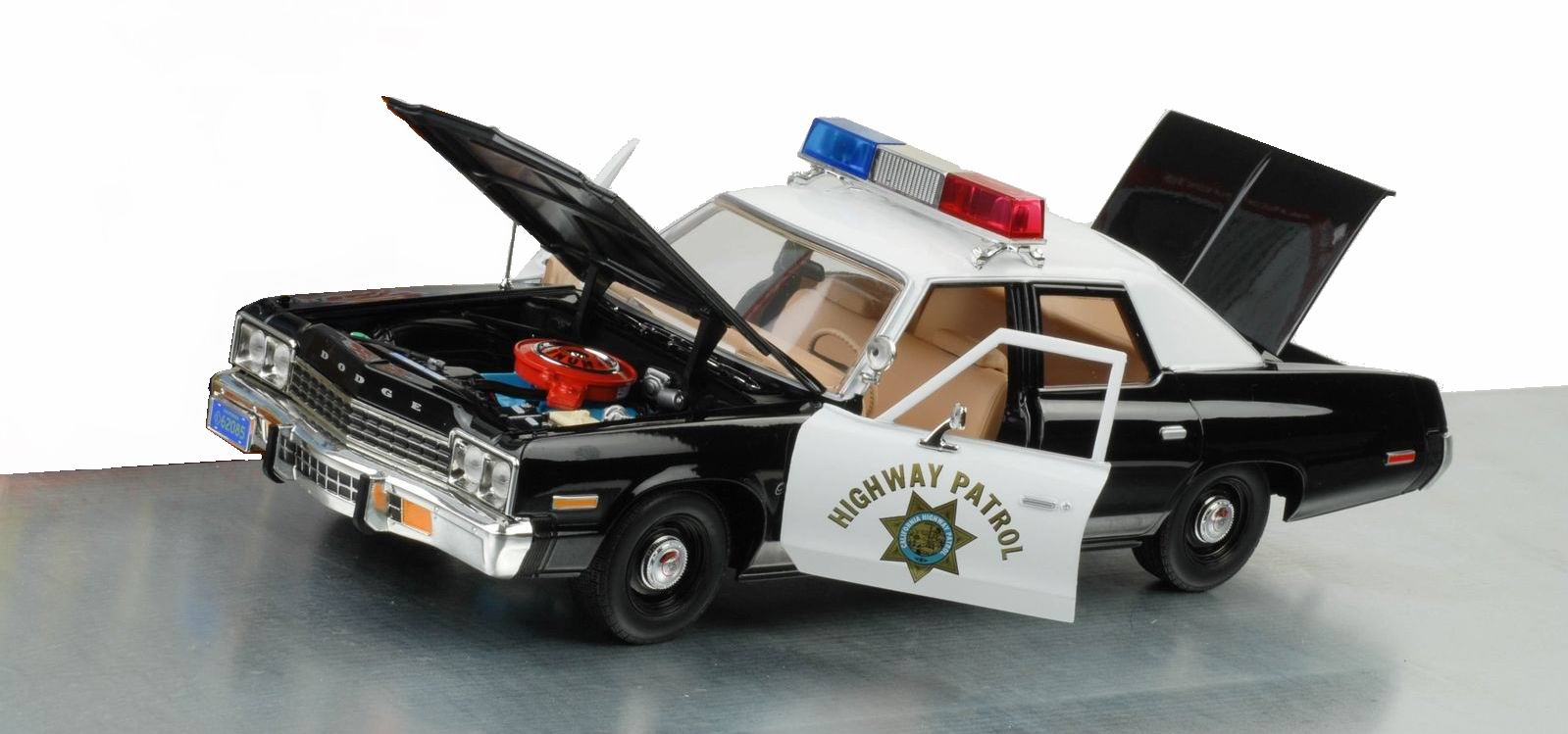 Voiture en métal DODGE MONACO POLICE PURSUIT CHiPs California Highway Patrol 1975 