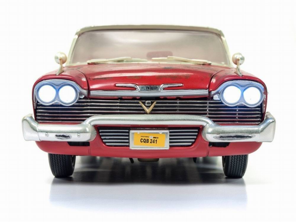 Miniature Voiture Plymouth Fury 1958 sale rouillée Christine 1/18