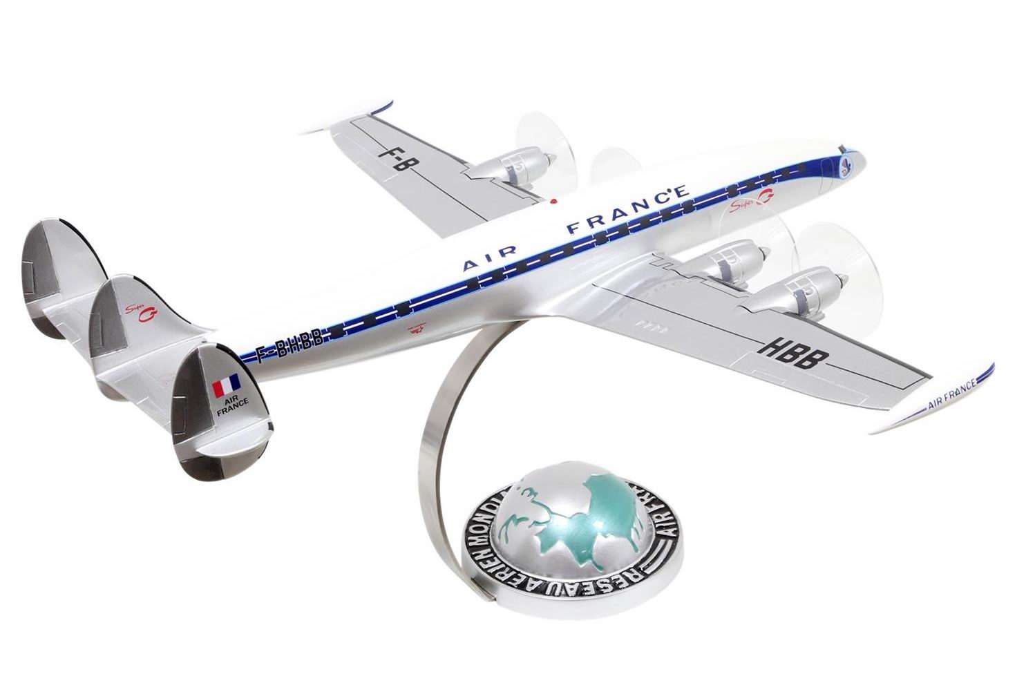 Maquette avion LOCKHEED SUPER CONSTELLATION AIR FRANCE sur socle demi-globe