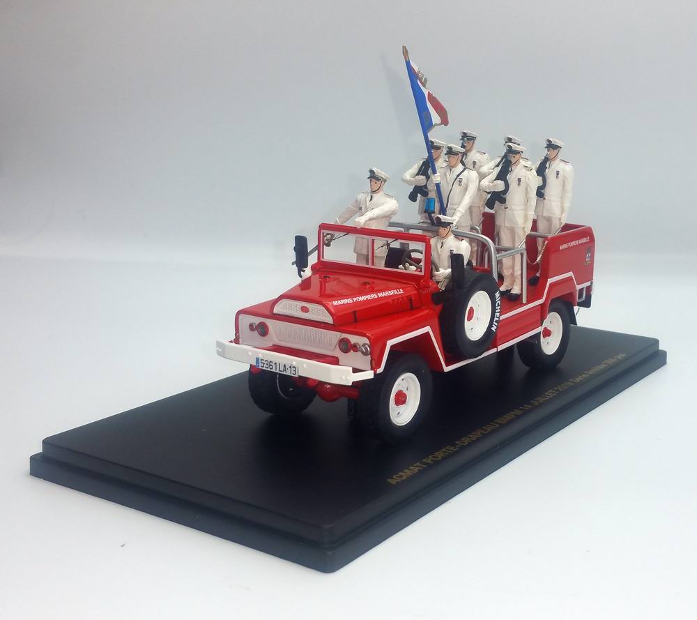 Voiture ACMAT Porte Drapeau Défilé du 14 Juillet des Sapeurs Pompiers BMPM BATAILLON MARINS-POMPIERS de MARSEILLE 1/43