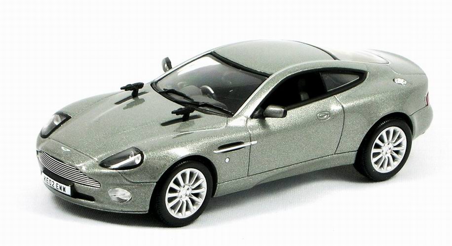 Véhicule ASTON MARTIN VANQUISH DE MEURS UN AUTRE JOUR James Bond 007 au 1/43