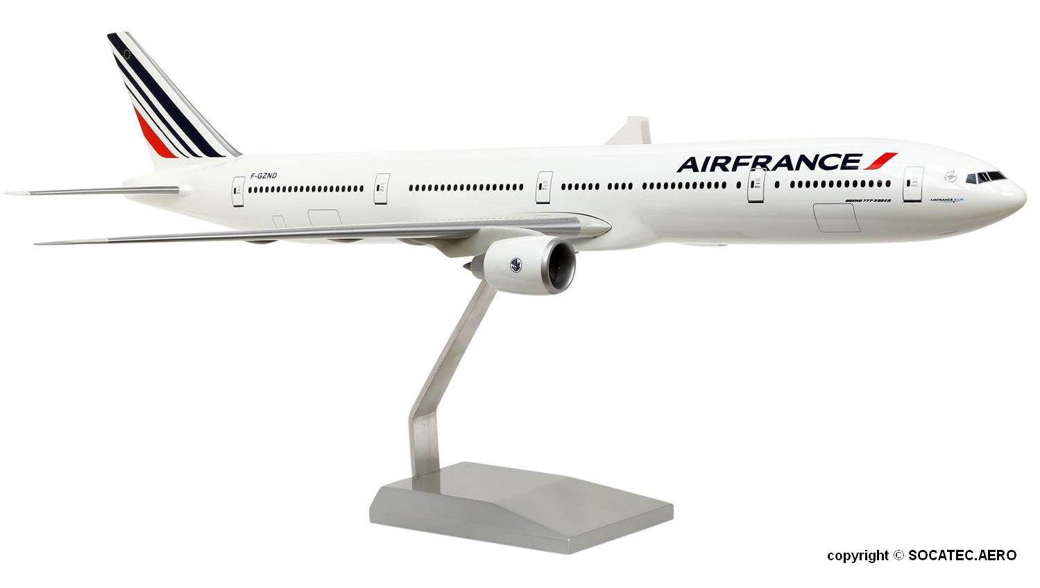 Maquette AIR FRANCE BOEING 777-300ER 1/100