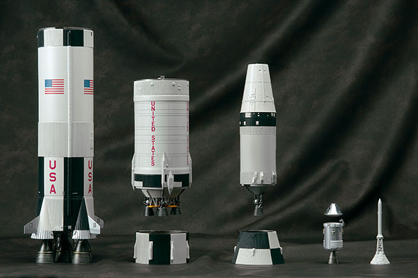 NASA Fusee Spatiale Americaine Apollo 11 et Saturn V