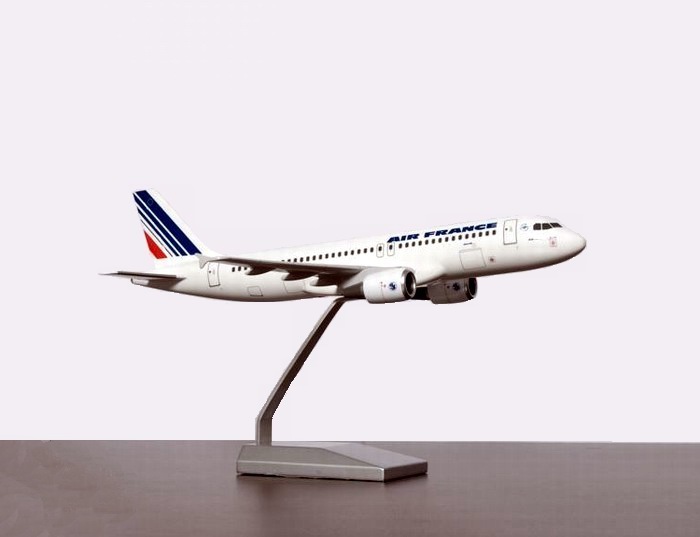 Maquette à monter A320 Air France - 1/125e