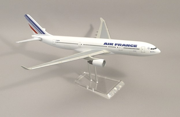 Maquette d'agence A330-200 Air France au 1/100