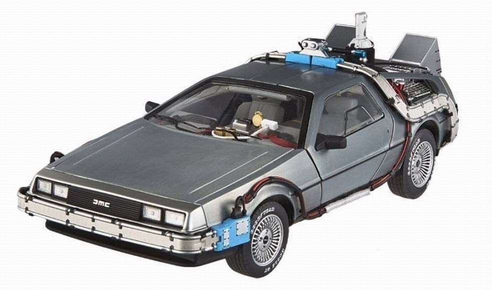 Miniature Voiture DELOREAN 2 Retour vers le Futur II en Metal Mr Fusion au 1/18