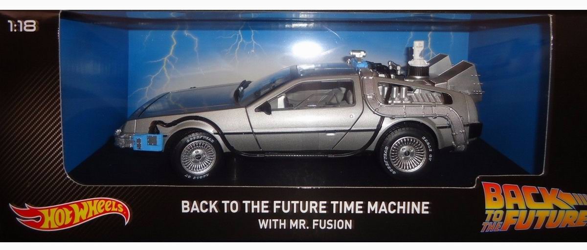 Miniature Voiture DELOREAN Retour vers le Futur 2 en Metal Mr Fusion au 1/18