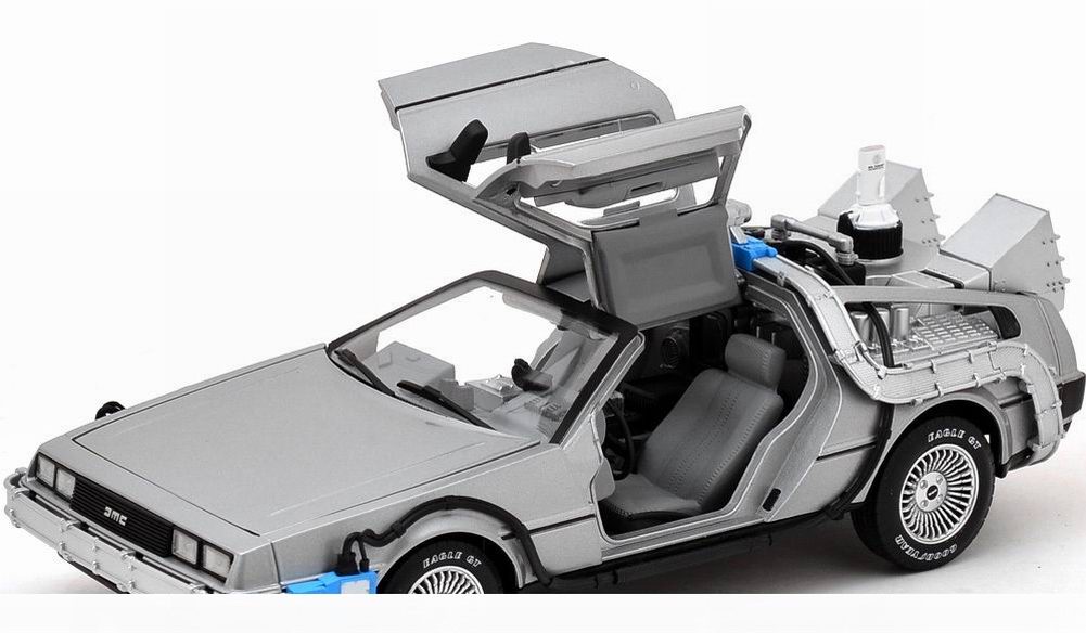 Miniature Voiture DELOREAN Retour vers le Futur 2 en Metal Mr Fusion au 1/18