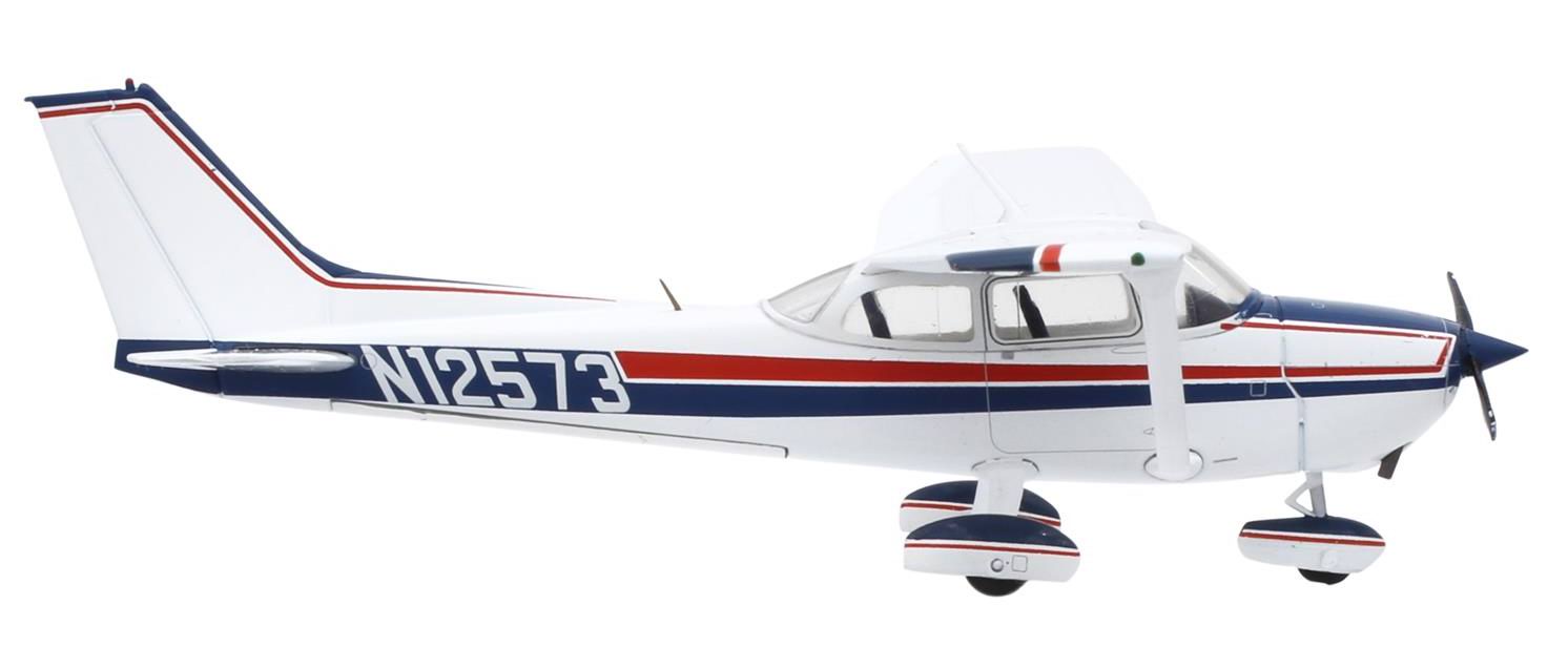 maquette Cessna 172 en Métal 1/72