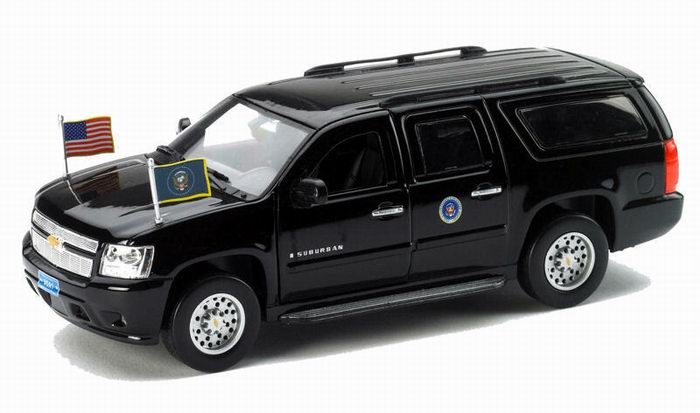 Chevrolet Suburban Véhicule Présidentiel Service Secret CIA 2009-2010 1/43