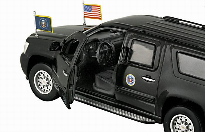 Chevrolet Suburban Véhicule Présidentiel Service Secret Américain 2009-2010 1/43