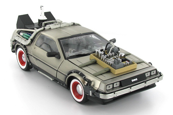 voiture miniature DELOREAN 3 Retour vers le Futur III 1/18