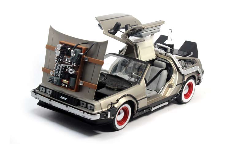 voiture Delorean 3