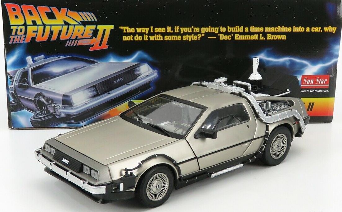Voiture DELOREAN II Volante 2 Retour vers le Futur 2 en Métal au 1/18