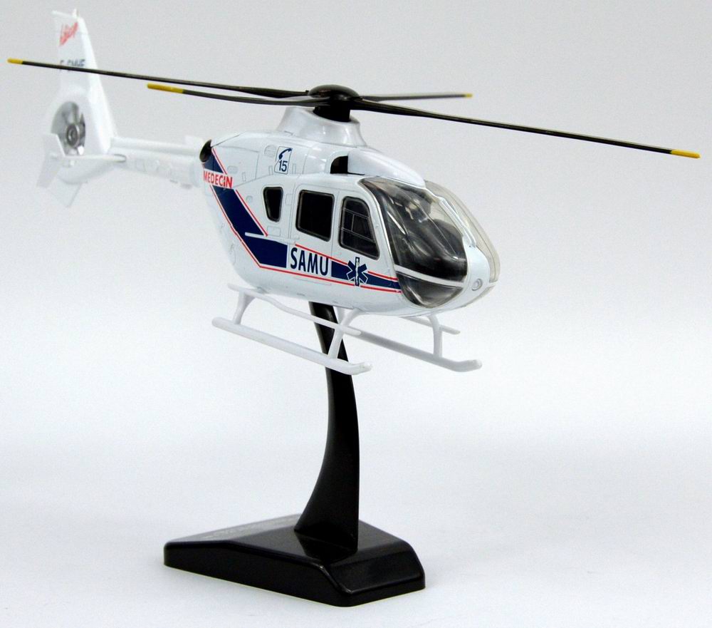 maquette jouet Hélicoptère EC-135 SAMU