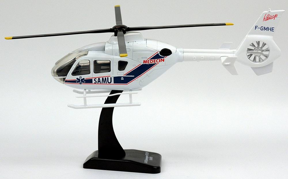 maquette jouet Hélicoptère EC-135 SAMU