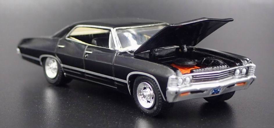 Voiture en métal CHEVROLET Impala SUPERNATURAL 1/64